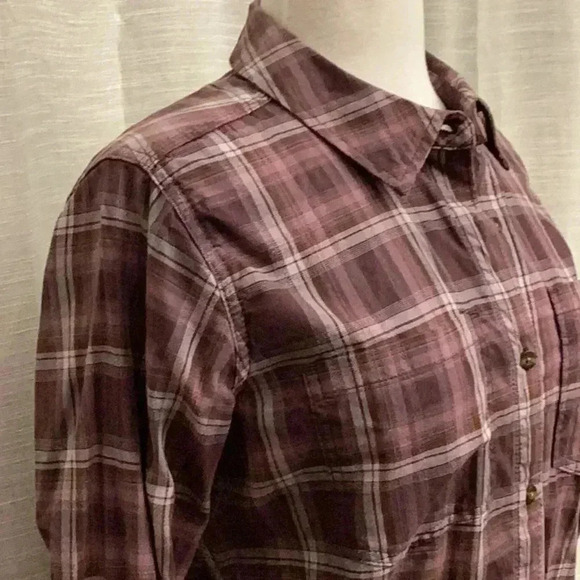 Carhartt Long Sleeve Button Down Shirt | Size Large - Picture 4 of 11